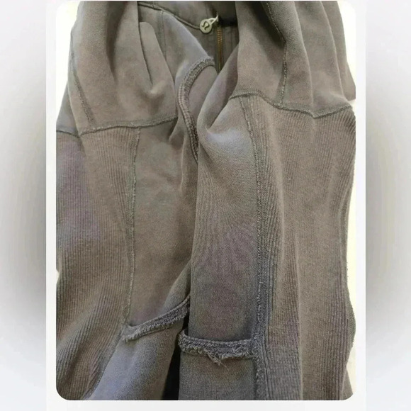 Lululemon Factory Distressed Scuba Hoodie Grey Size 2 - Picture 6 of 10